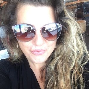 Meet your Posher, Lynn